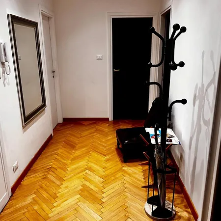 Charm & History In Apartment Trieste