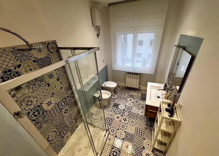 Charm & History In Appartement Trieste
